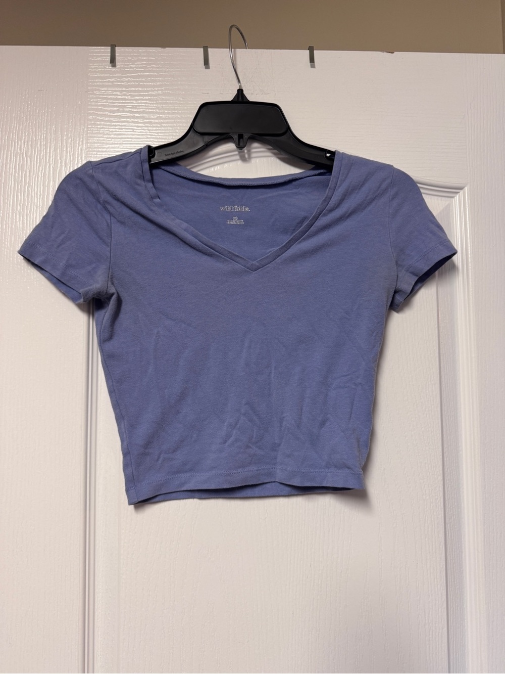 wild fable Lavender-Blue V-Neck Cropped Tee